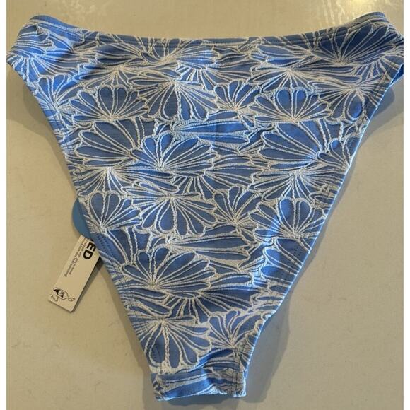 CUPSHE Bikini Bottom Size Medium High Cut Textured Floral Blue White Swim Resort - Picture 3 of 7